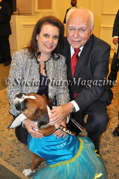 Event Co-Chair Doreen Schonbron and her husband Dr. Myron Schonbrun with Kima the Service Dog